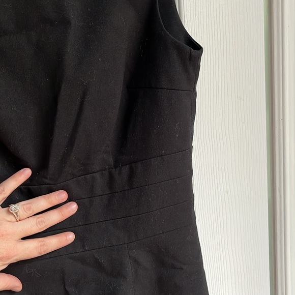 Black dress - Picture 4 of 4